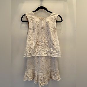 BCBGMaxAzria Embroidered dress Size 2